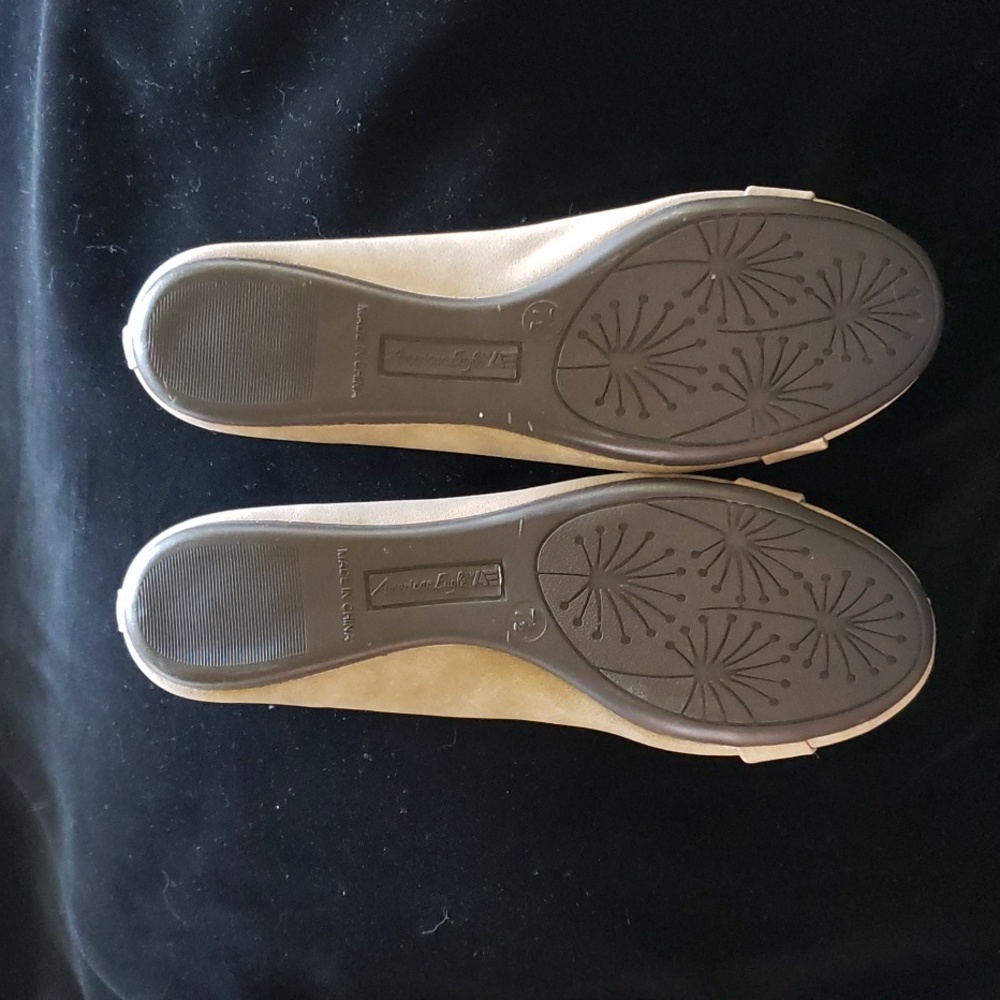Womens American Eagle flats - Picture 2 of 4